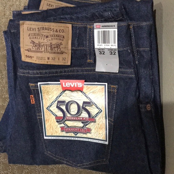 New Levi’s jean - Picture 1 of 1